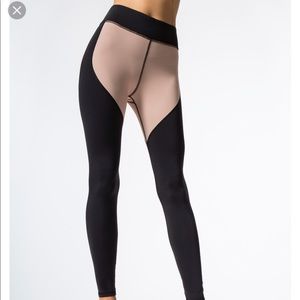 Michi leggings, Size small